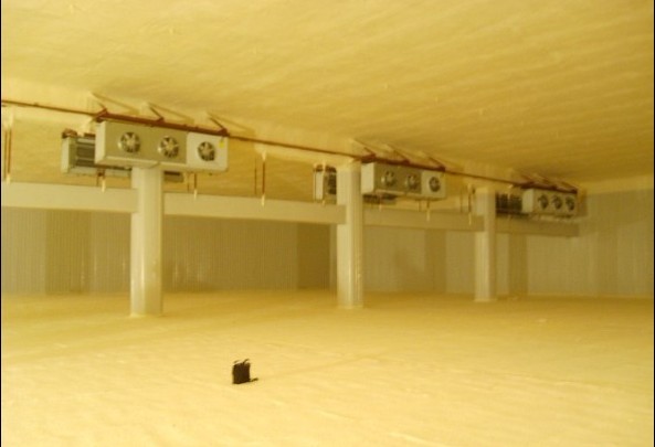 聚氨酯施工可用于冷库保温工程